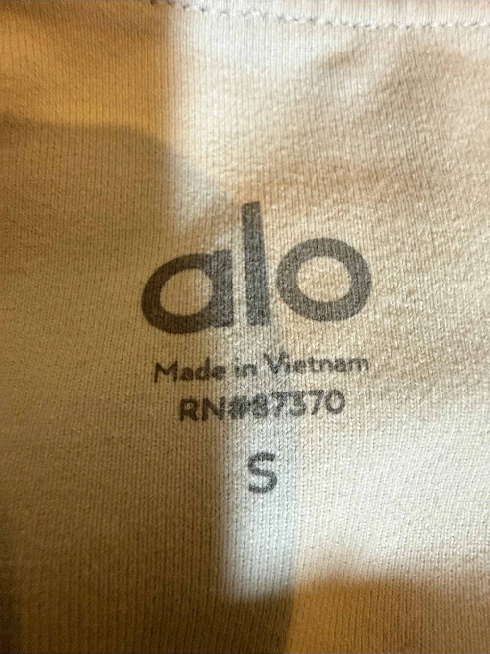 Alo yoga High Waist Moto legging in white size Small